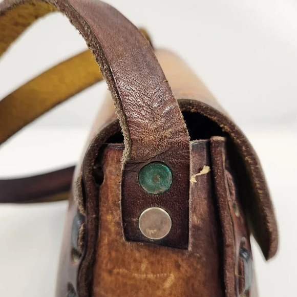 Small Hand Tooled Embossed Leather Purse with Floral Design Vintage - Picture 5 of 14